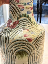 A fine Chinese famille rose 'Ode to the Red Cliff' vase, Hongwu mark, Daoguang