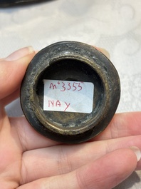 A pair of Chinese bronze duck-form censers, 17/18th C.