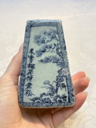A Chinese blue and white square bitong, a 'Dragon' censer, a covered box, a vase and a paperweight, Guangxu mark, 18/19th C.