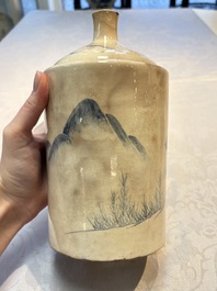 A Japanese blue and white Arita square flask and a Tangen-style bottle, 'Tokkuri', 19/20th C.