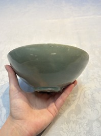 A fine Korean celadon moulded 'Peony Scroll' bowl with a wooden box, Goryeo, 13th C.