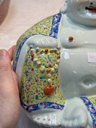 Three Chinese famille rose Milefo Buddhas, Zhu Mao Ji 朱茂記造 marks, 20th C.