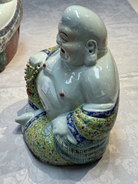 Three Chinese famille rose Milefo Buddhas, Zhu Mao Ji 朱茂記造 marks, 20th C.