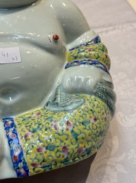 Three Chinese famille rose Milefo Buddhas, Zhu Mao Ji 朱茂記造 marks, 20th C.