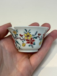 A collection of 28 Chinese famille rose wares, 18th C. and later