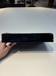 A set of eight Chinese 'Yu Zhi Min Sheng Zai Qin Shi 御製民生在勤詩' ink cakes with a gilt-lacquered 'dragon' box, Hu Kaiwen 胡開文 mark, 20th C.