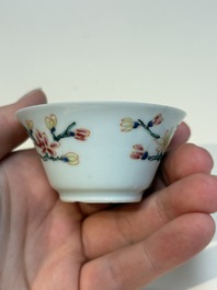 A collection of 28 Chinese famille rose wares, 18th C. and later