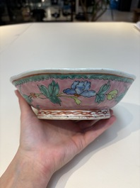 A collection of 28 Chinese famille rose wares, 18th C. and later