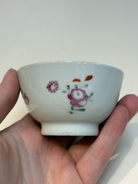 A collection of 28 Chinese famille rose wares, 18th C. and later