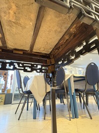 A Chinese marble-topped hongmu console table, 19/20th C.