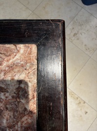 A Chinese marble-topped hongmu console table, 19/20th C.