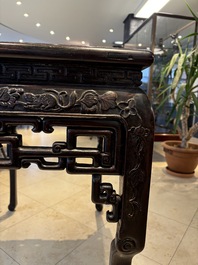 A Chinese marble-topped hongmu console table, 19/20th C.
