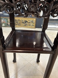 Two Chinese marble-topped hongmu two-tier square stands, 19/20th C.