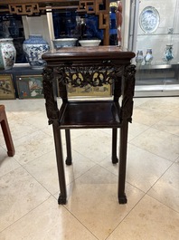 Two Chinese marble-topped hongmu two-tier square stands, 19/20th C.