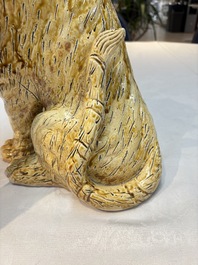 A rare Korean porcelain model of a seated tiger, Joseon, 18/19th C.