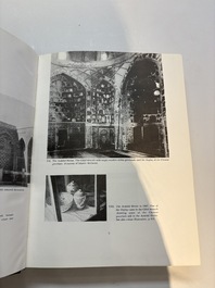 T. Misugi: 'Chinese Porcelain Collections in the Near East: Topkapi and Ardebil', three volumes, 1981