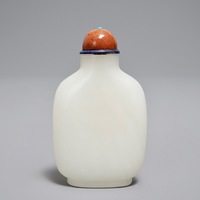19世纪嵌银白玉鼻烟壶- Rob Michiels Auctions