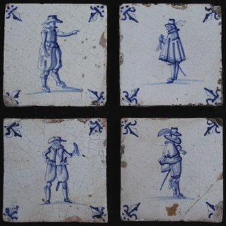Lot de 9 carreaux différents en faïence de Delft, bleu et manganèse, scènes différentes, 17e et 18e