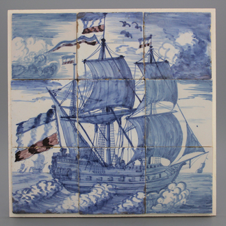 Vierkant Delfts blauw en mangaan tegeltableau, met oorlogsschip, 18e eeuw