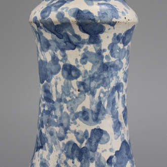 A Spanish blue and white splashed albarello, ca. 1700