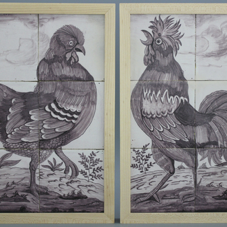 Paire de tableaux de carreaux en faïence de Delft, manganèse, décor de coq et poule, 18e