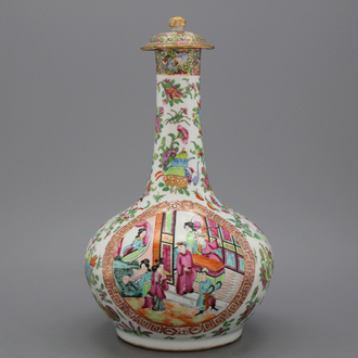 A fine Chinese Canton bottle vase with lid, 19th C.
