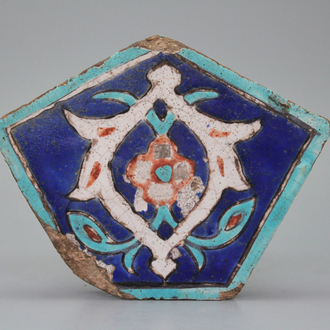 A pentagonal Timurid cuerda seca tile, 15th C., Iran