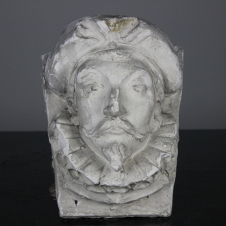 A plaster cast of a noble man's head, workshop De Wispelaere, Bruges, 1st half 20th C.