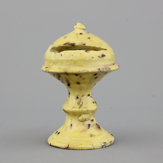 Gele spaarpot met slipware, Nederlands of Vlaams, 17e eeuw