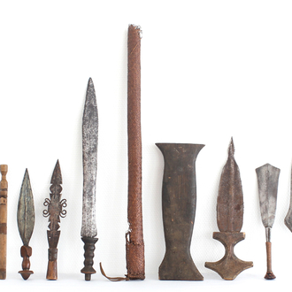 A collection of 23 various African tribal knifes and spears, 19/20th C.