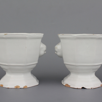 A pair of Brussels faience monochrome white jardinieres on foot, 18th C.