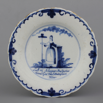 Plat orangiste en faïence de Delft, bleu et blanc, 18e