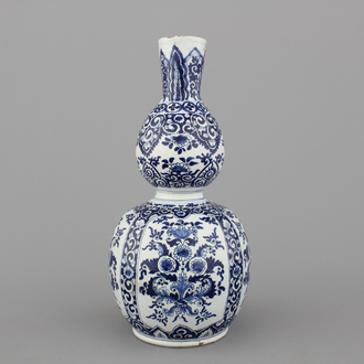 A Dutch Delft blue and white double gourd vase, Pieter Kam, ca. 1700