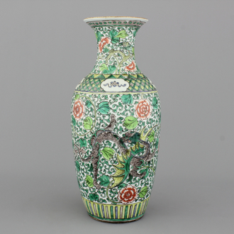A Chinese famille verte vase with a dragon, 19th C.