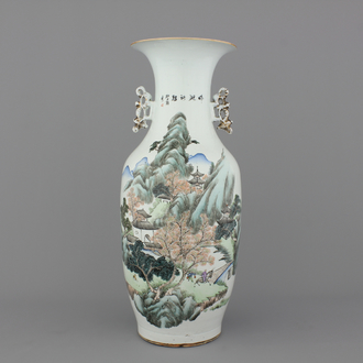 A Chinese porcelain vase with a landscape decor, 19/20th C.