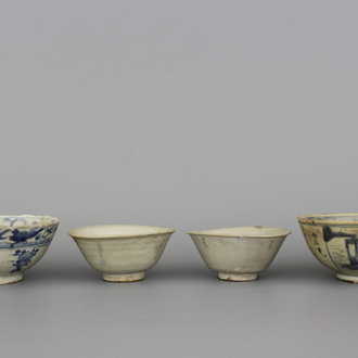 A set of 4 Chinese porcelain Hatcher cargo bowls, Ming dynasty