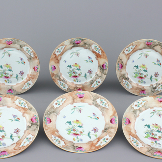 A set of 6 Chinese export porcelain plates with faux-marbre border, 18th C.