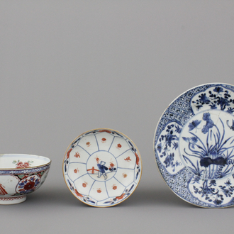 A Dutch-decorated Chinese porcelain orangist bowl and two Chinese porcelain plates, 18th C.