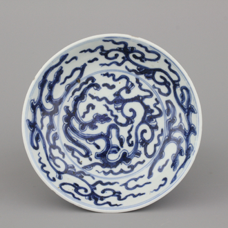 Blauw en wit bordje in Chinees porselein, Kangxi, ca 1700