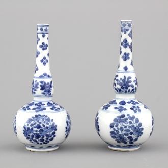 A pair of Chinese porcelain blue and white water sprinklers, Kangxi