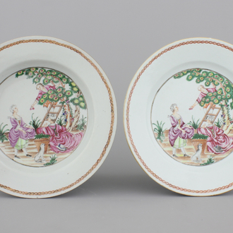 Paar "Cherry Pickers"-borden in Chinees export porselein, Qianlong, 18e eeuw