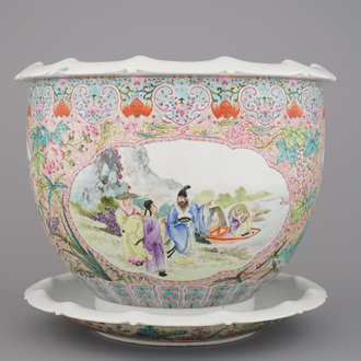 A fine Chinese famille rose jardiniere on stand, 20th C.