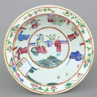 Coupe en porcelaine de Chine, famille rose, 19e