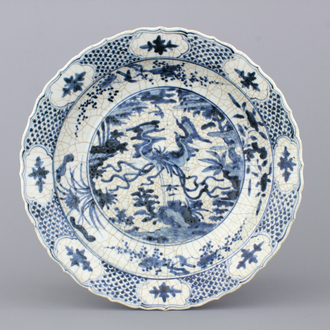 A large Chinese porcelain Ming dynasty Swatow dish, 16th C.