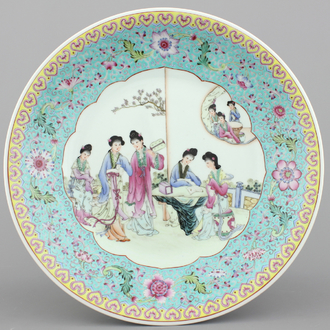 A fine large Chinese porcelain charger with ladies in a garden, 20th C.