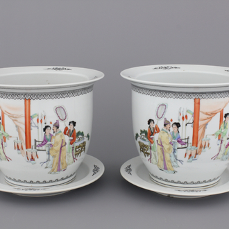 A pair of Chinese porcelain famille rose jardinieres on stand, 20th C.