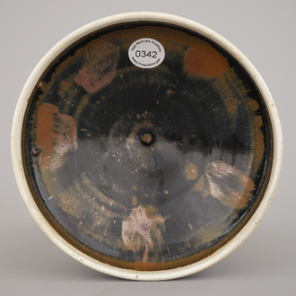 A northern Song or Jin dynasty black glazed Cizhou type bowl, 12/13th C.