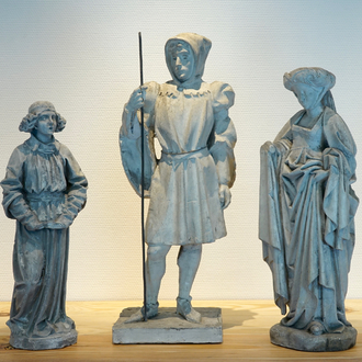 Een set van drie middeleeuwse plaasteren beelden, 19/20e eeuw, Brugge
