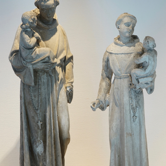 Een set van twee plaasteren figuren van Sint Antonius van Padua, 19/20e eeuw, Brugge