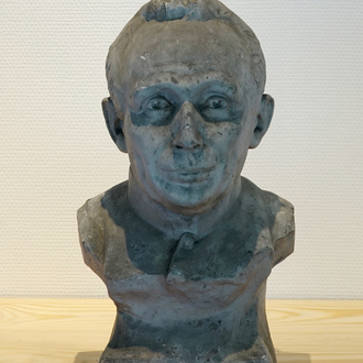 Een plaasteren buste van een jonge man, 19/20e eeuw, Brugge